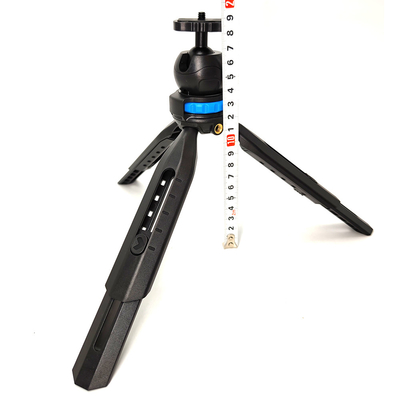 Accessoires réglables de trépied de télescope repérant la bride de fenêtre de portée